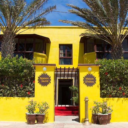 La Maison Jaune Dakhla Maison D'Hotes Exterior photo